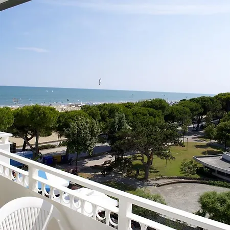 Hotel Miramare Lignano Sabbiadoro Exterior foto