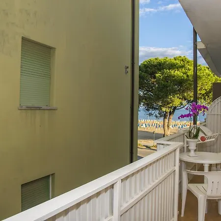 Hotel Miramare Lignano Sabbiadoro Exterior foto