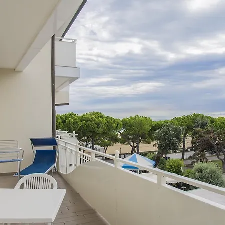 Hotel Miramare Lignano Sabbiadoro Exterior foto